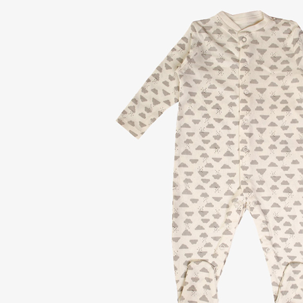 cloud print bodysuit for newborn baby 2