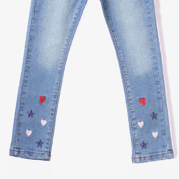 light blue embroidered jeans for girls 4