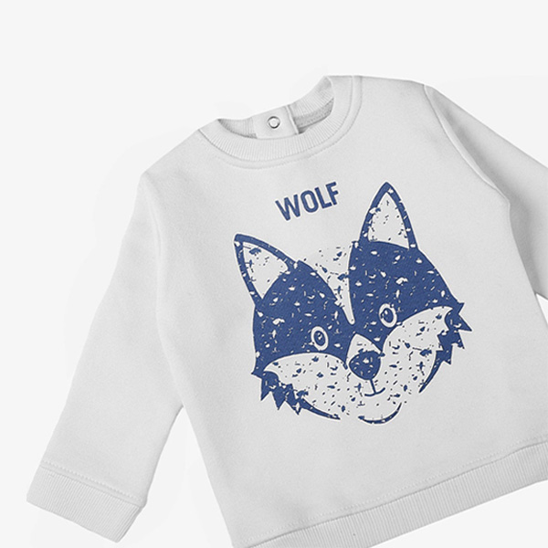 mango wolf sweatshirt for newborn baby 2