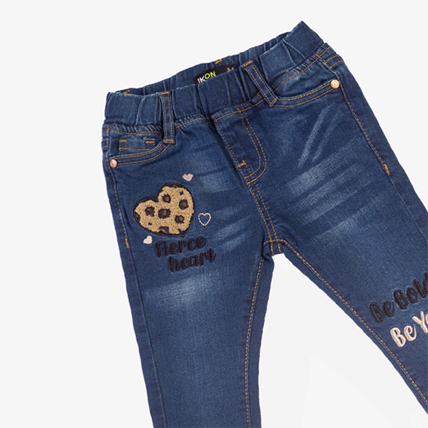 mid blue embroidered jeans for girls 3