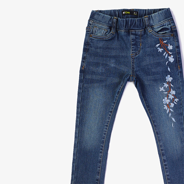 mid blue side floral jeans for baby girls 4