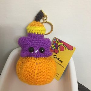 kitty with pumpkin crochet keychain